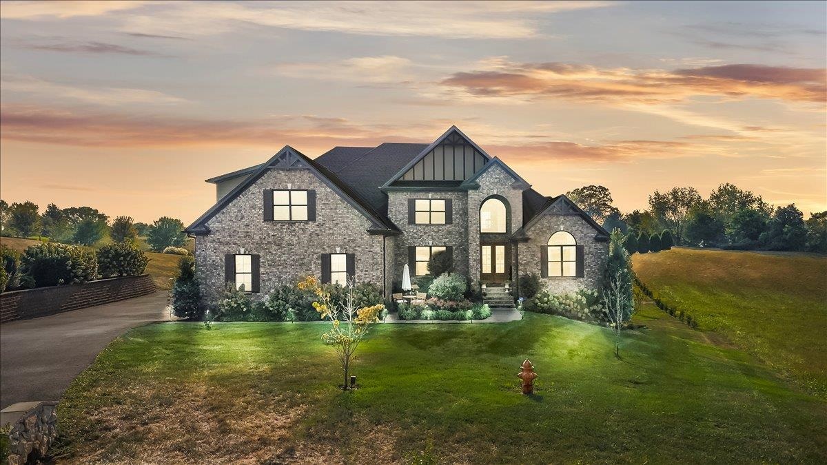 132 Sterling Oak Court Property Photo 1