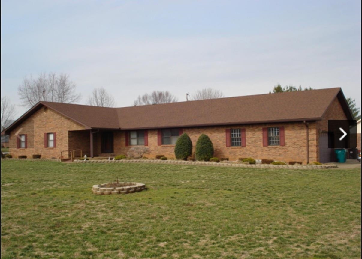 2915 Carriage Hill Drive Property Photo 1