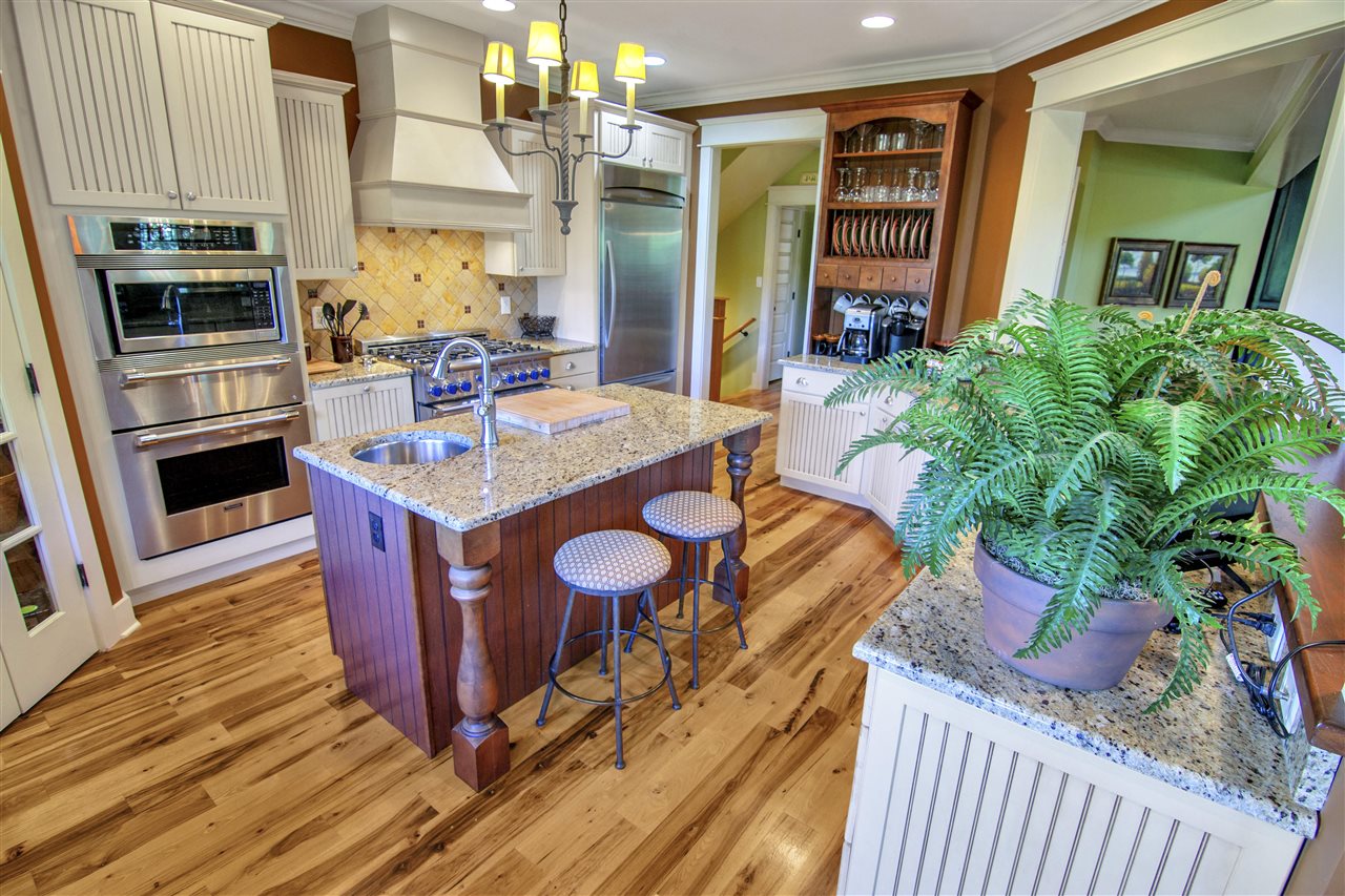 272 Eagle Point Drive Property Photo 13
