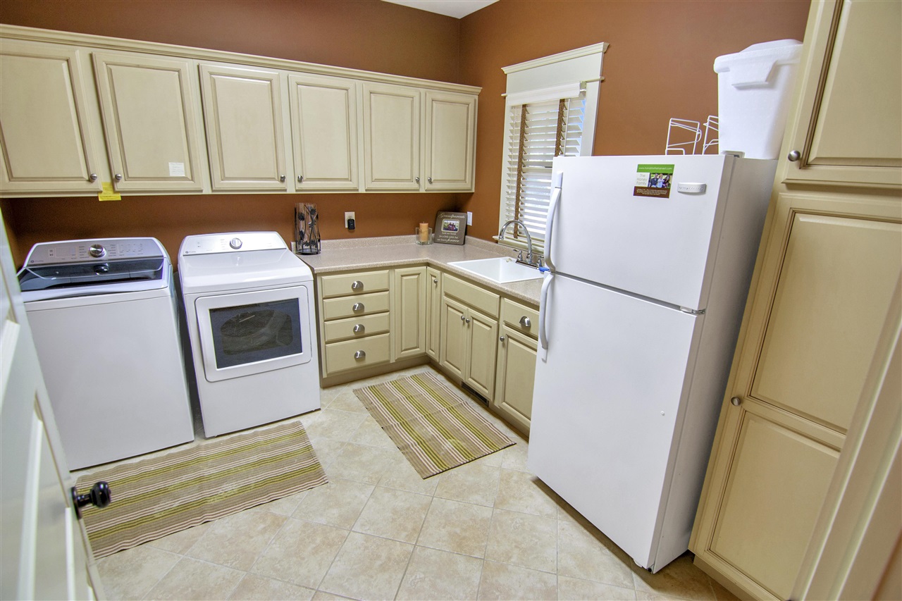 272 Eagle Point Drive Property Photo 27