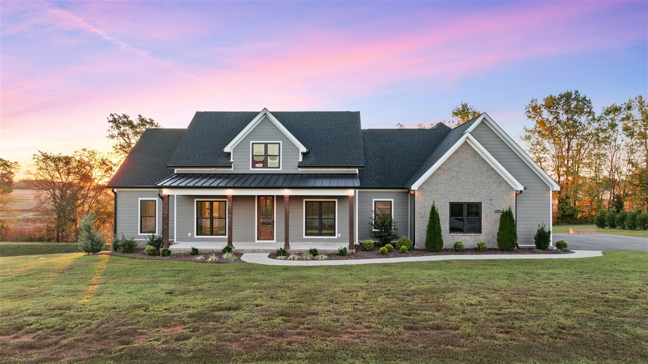 2447 Silver Oak Street Property Photo 1