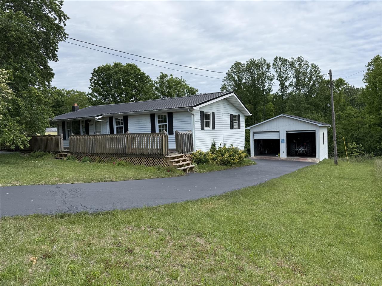 12269 Cub Run Highway Property Photo 1