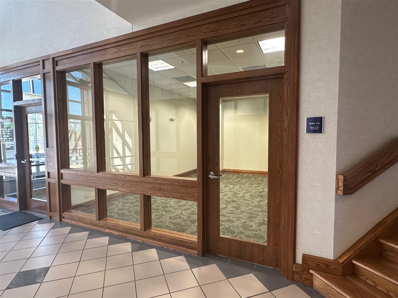 1690 Ring Road Property Photo 2