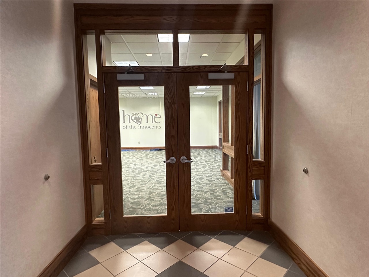 1690 Ring Road Property Photo 3