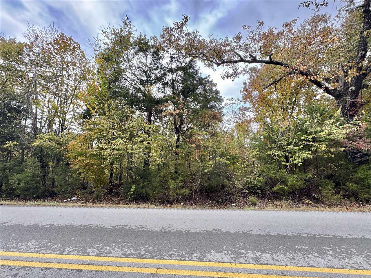 9156 Woodburn Allen Springs Road Property Photo 1