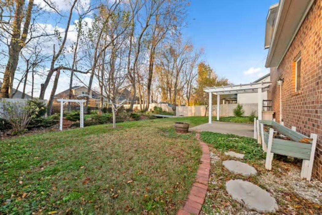 4182 Beechwood Lane Property Photo 3