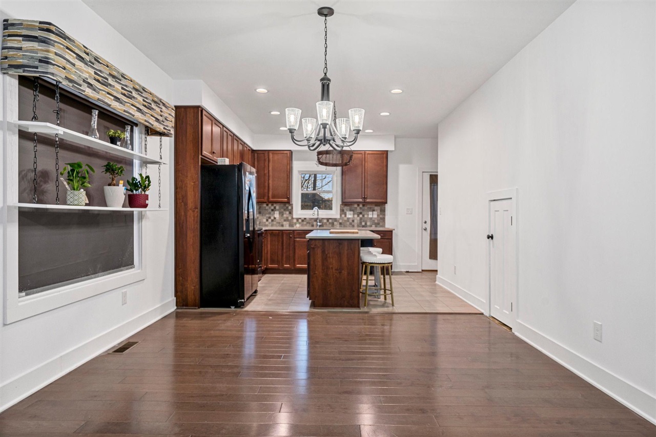 4182 Beechwood Lane Property Photo 8