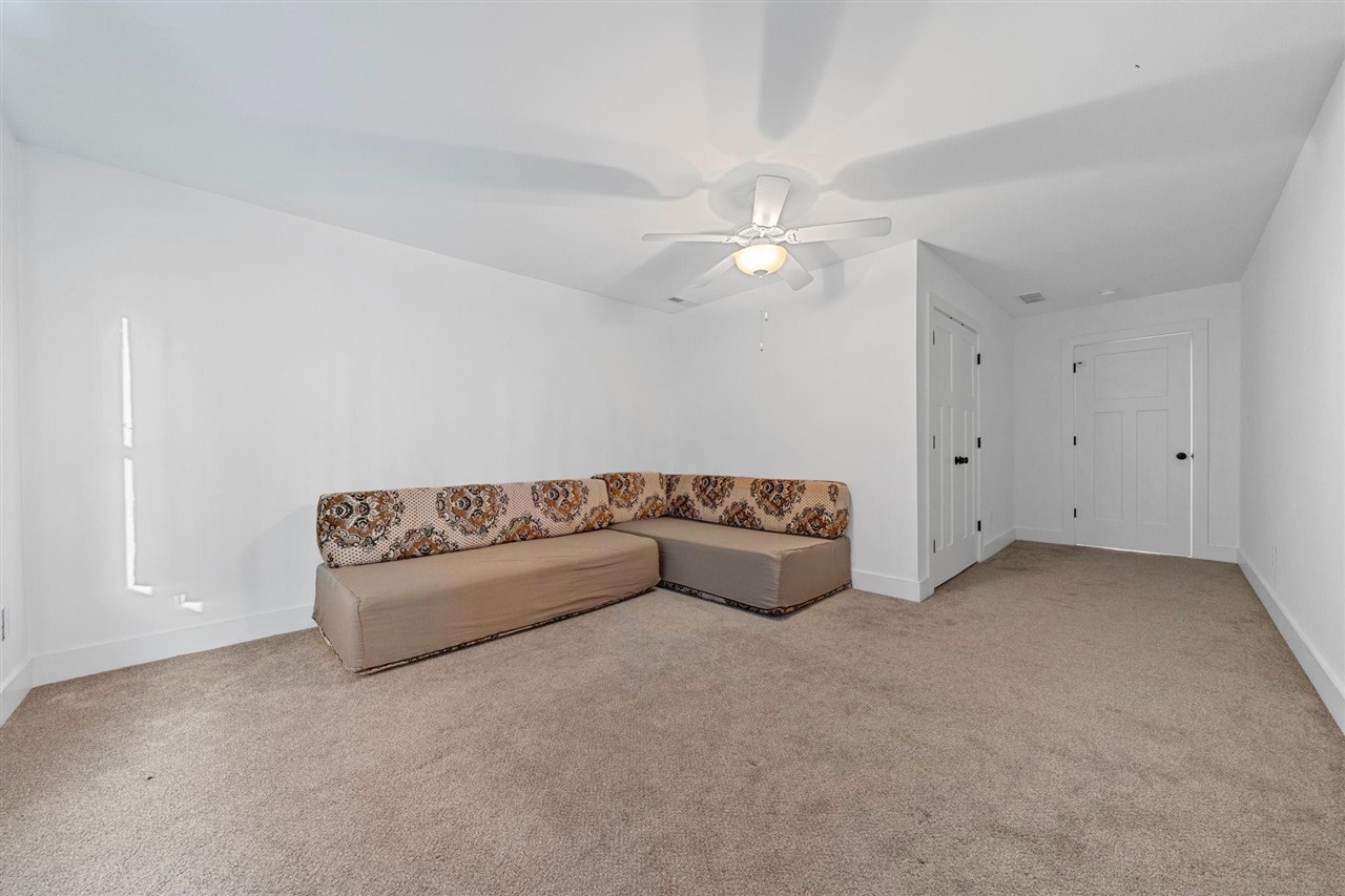 4182 Beechwood Lane Property Photo 12