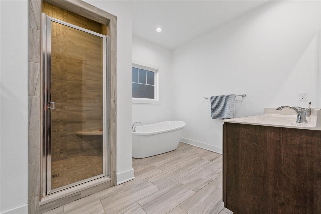 4182 Beechwood Lane Property Photo 17