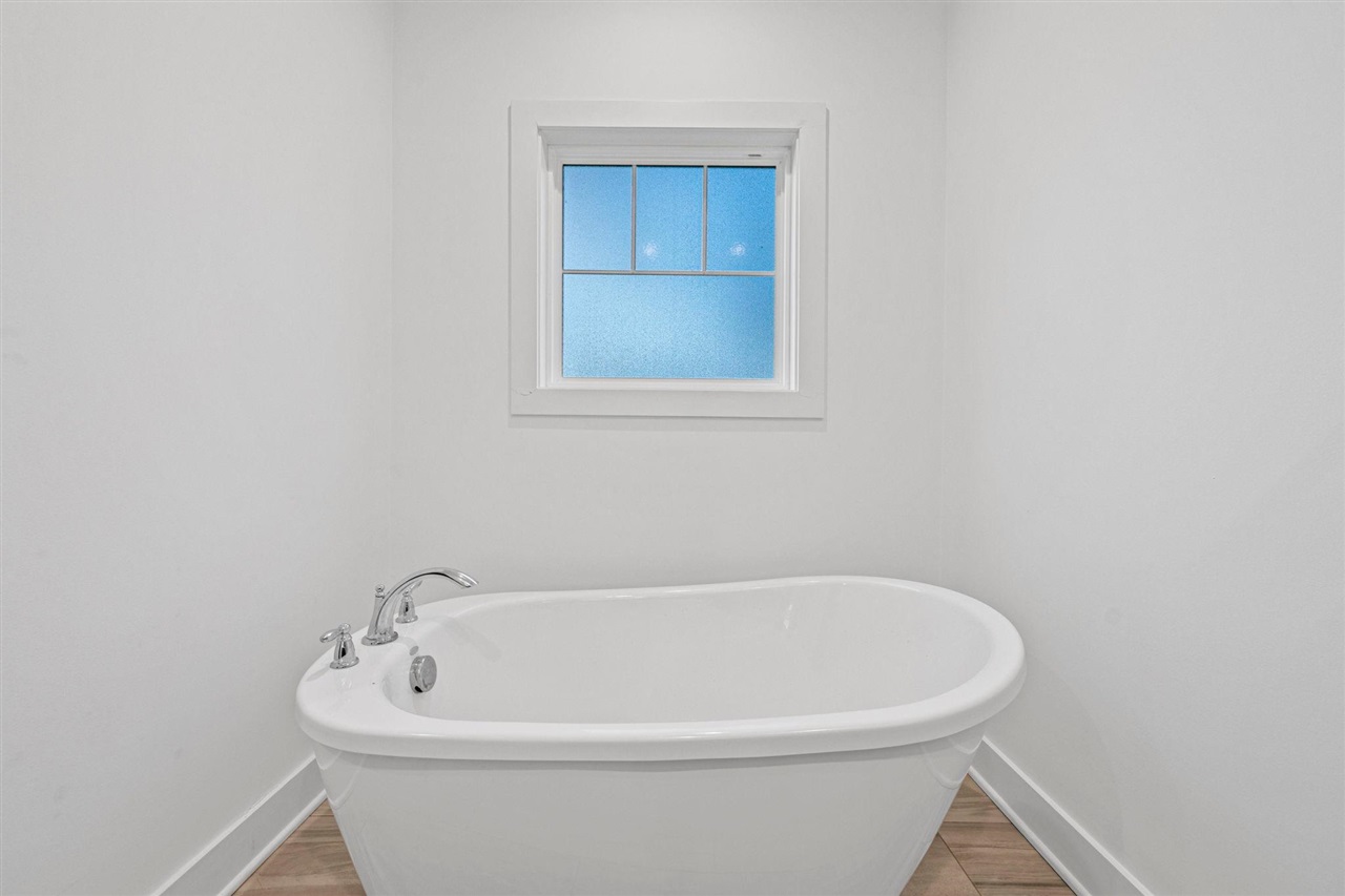 4182 Beechwood Lane Property Photo 18