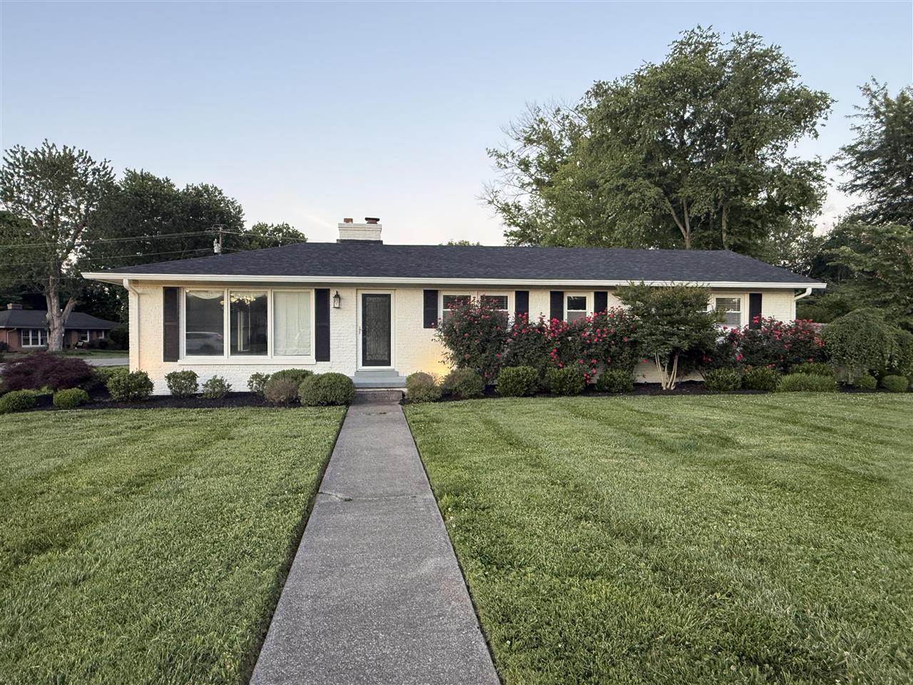 620 Sherwood Drive Property Photo 1