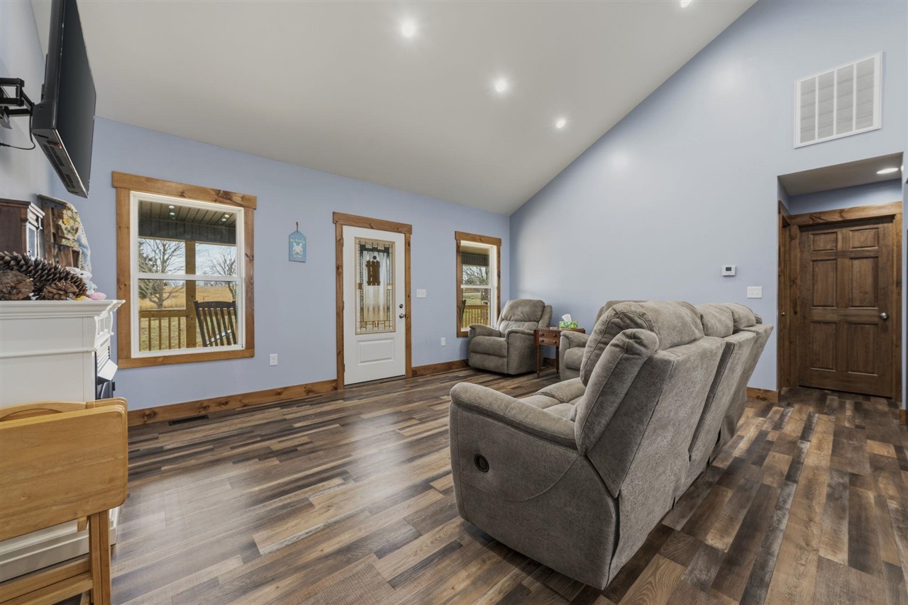 1775 Dimple Road Property Photo 2