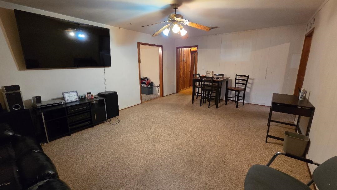 1236 Westmeade Drive Property Photo 2