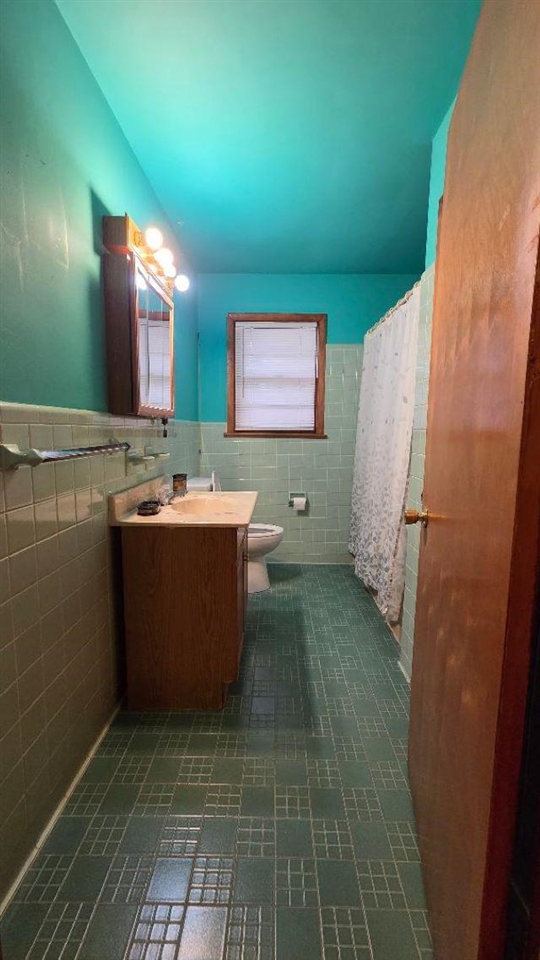 1236 Westmeade Drive Property Photo 7