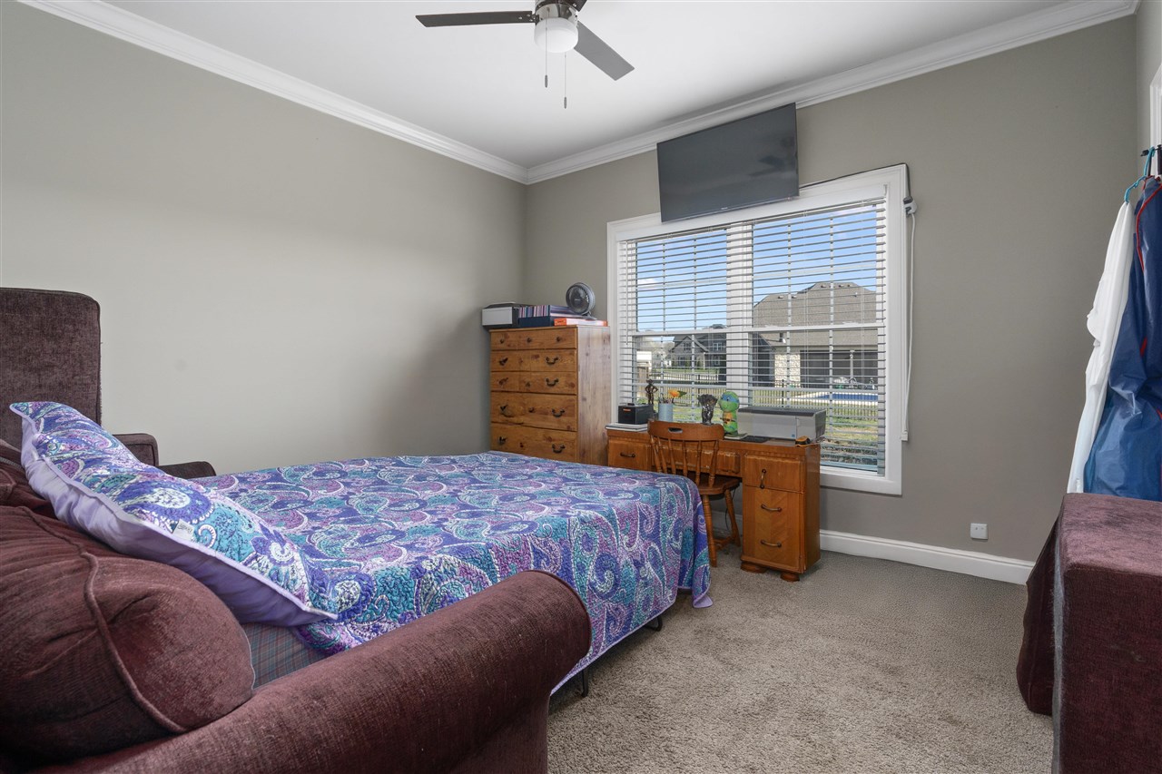 8634 Pebblestone Lane Property Photo 13