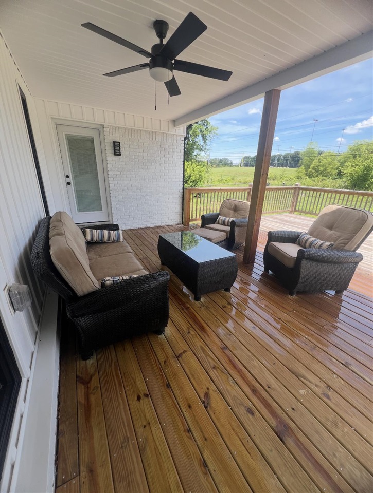 108 Sandwood Drive Property Photo 6
