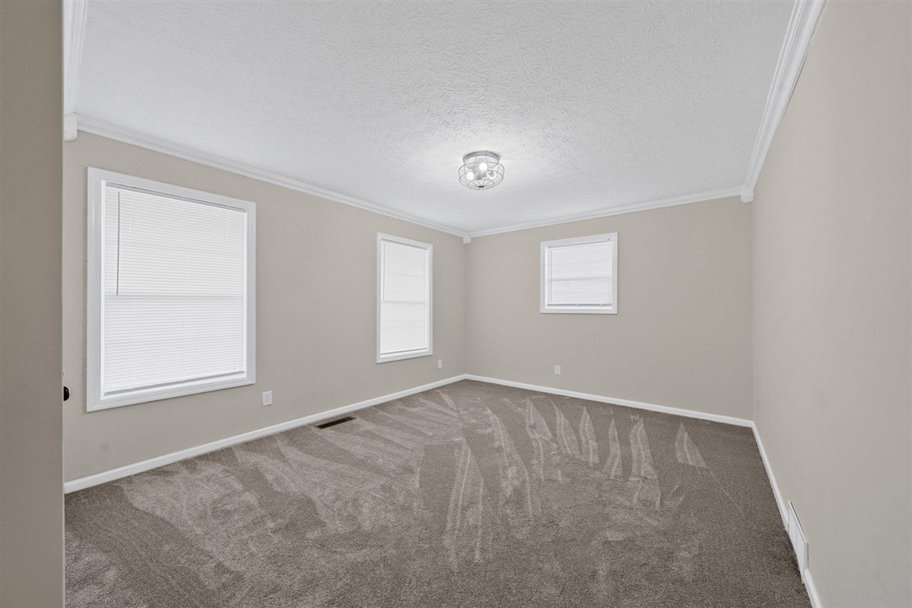 108 Sandwood Drive Property Photo 16
