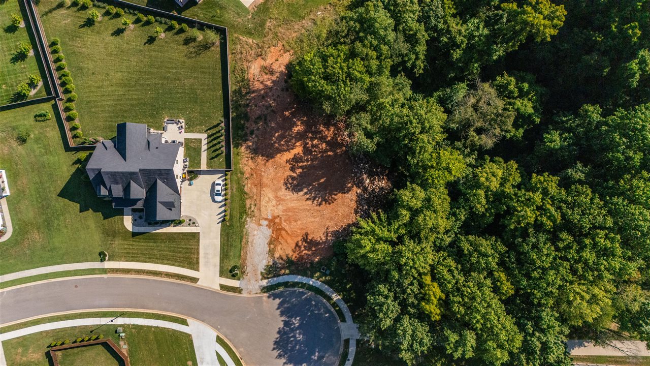424 Old Post Court Property Photo 6