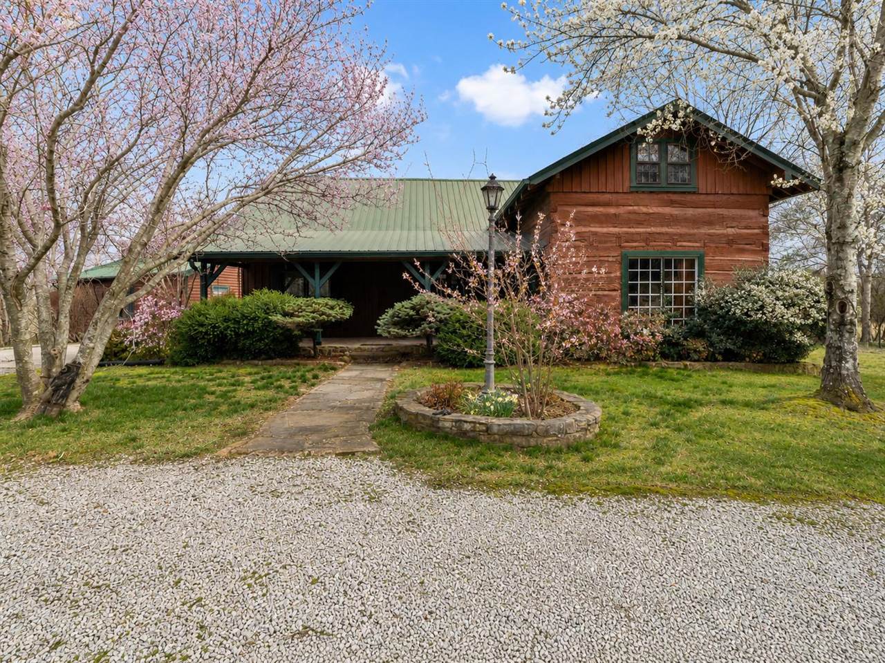 7828 Wingfield Church Road Property Photo 1