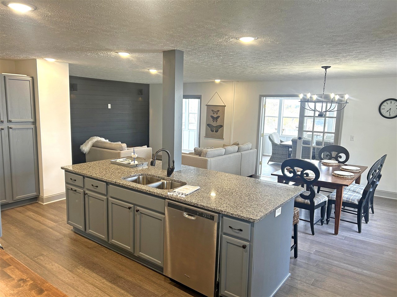 73 Willow Tree Circle Property Photo 19