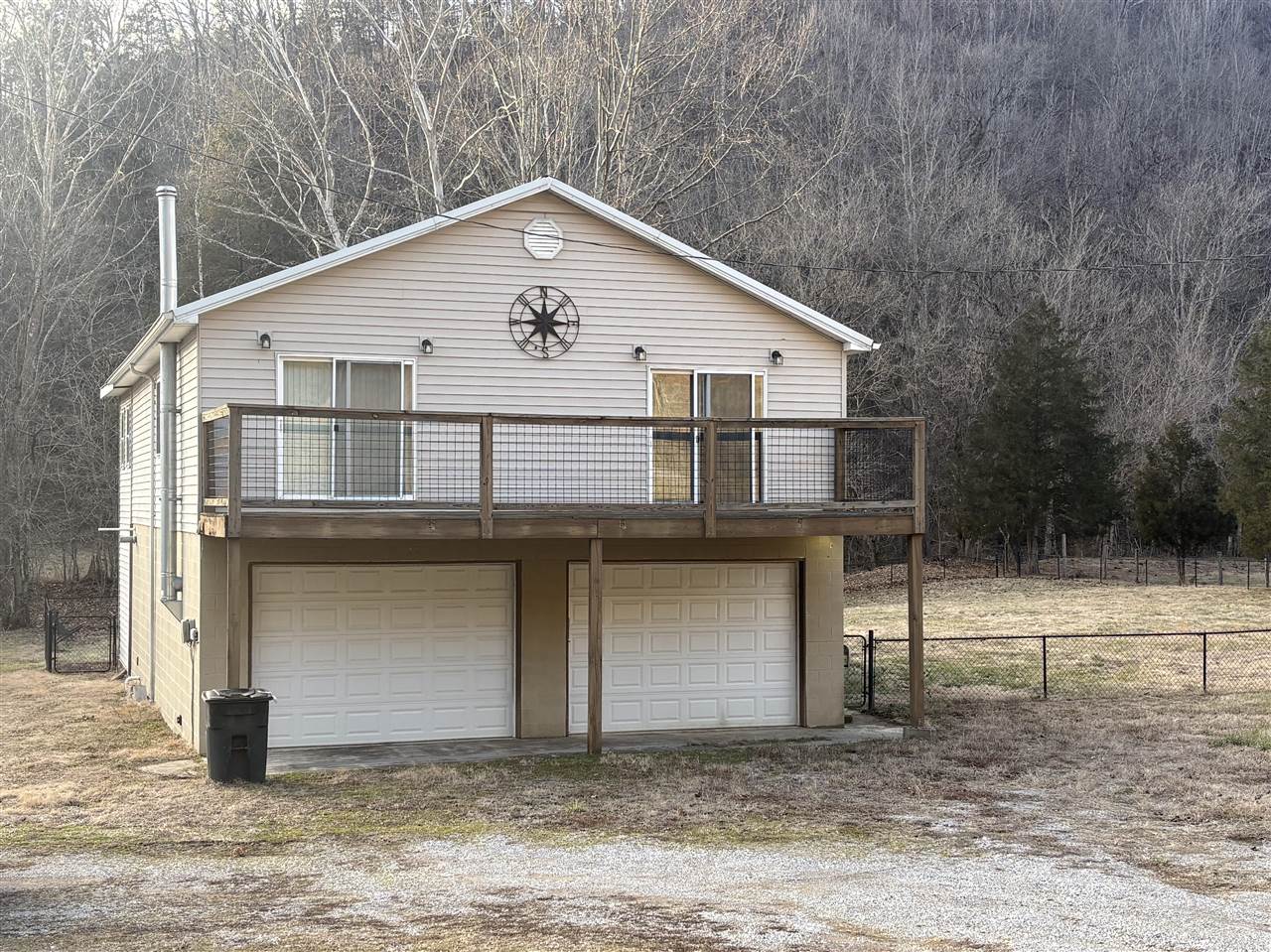 950 Modoc Road Property Photo 1