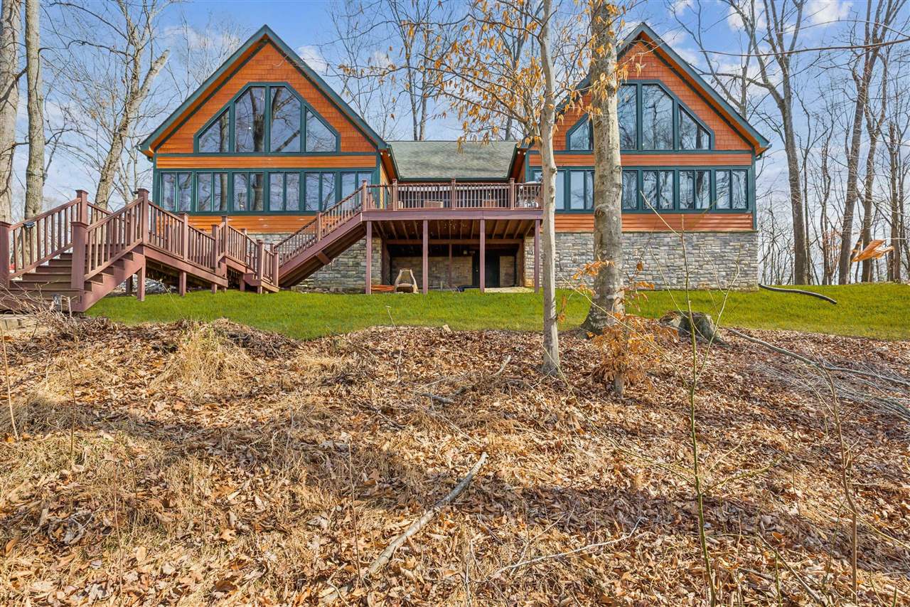 2100 Baileys Point Road Property Photo 1