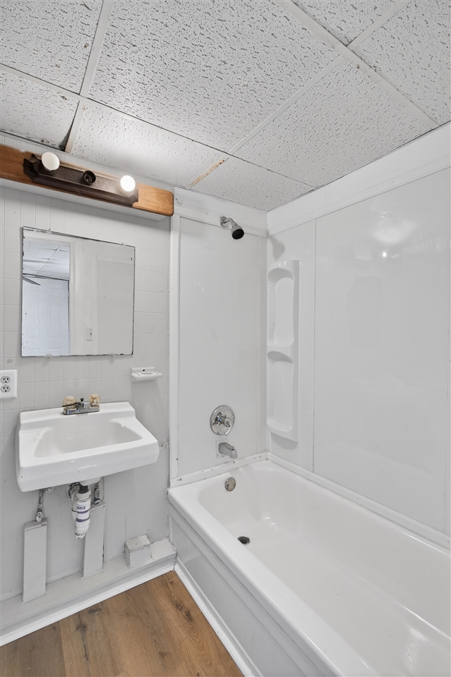 410 Bowen Avenue Property Photo 14