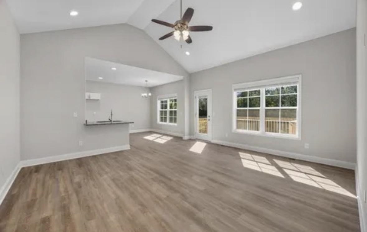 1194 Melody Avenue Property Photo 2