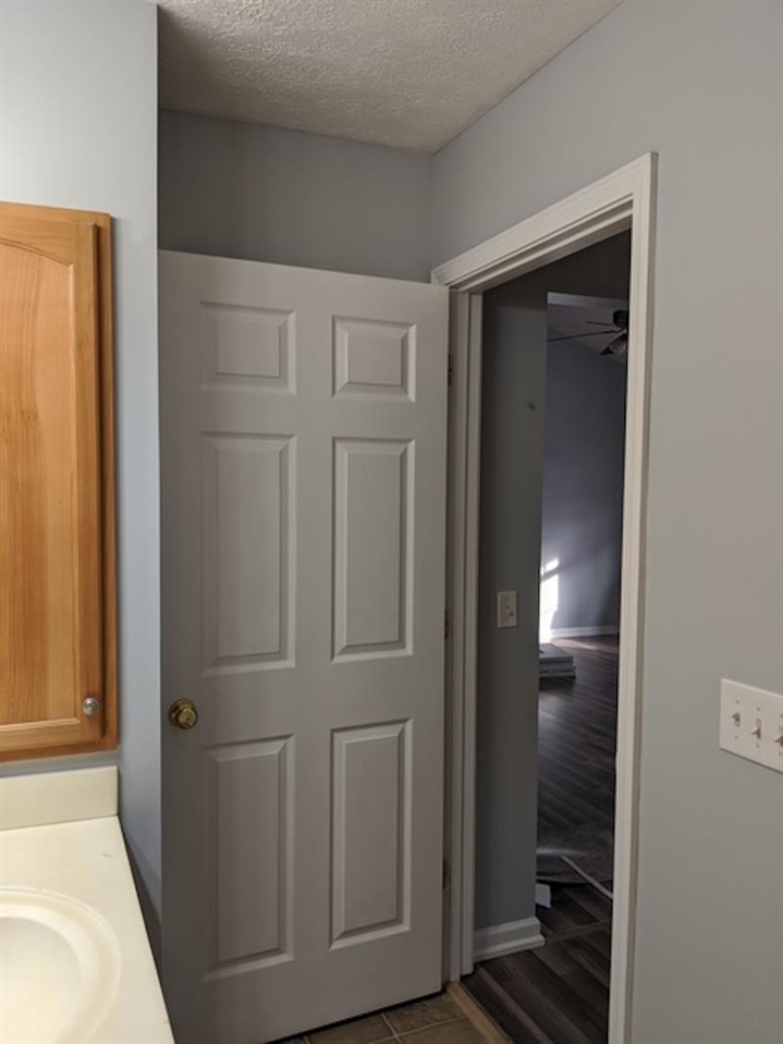 105 Lakeview Drive Property Photo 6