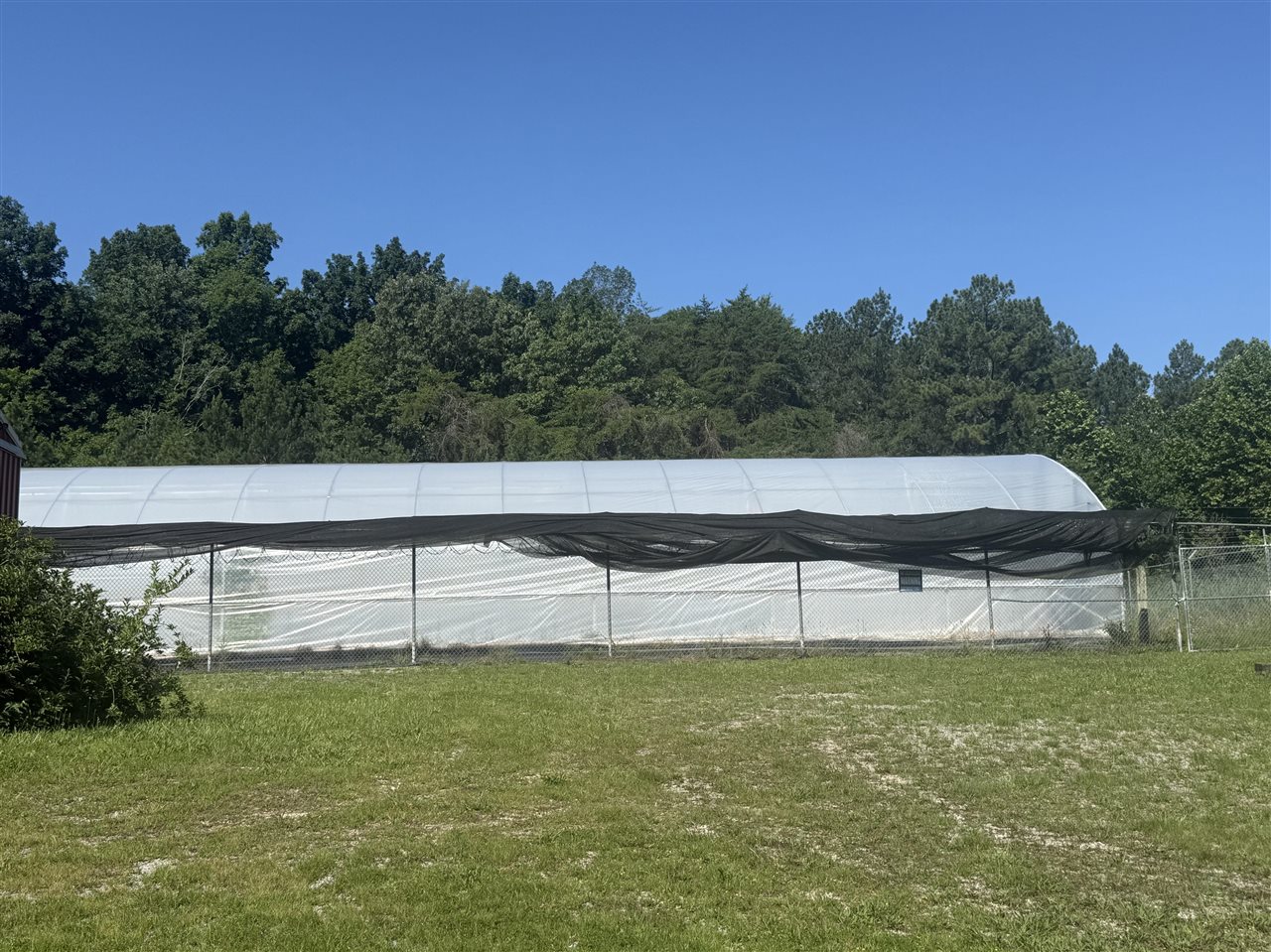 7111 S Highway 431 Property Photo 1