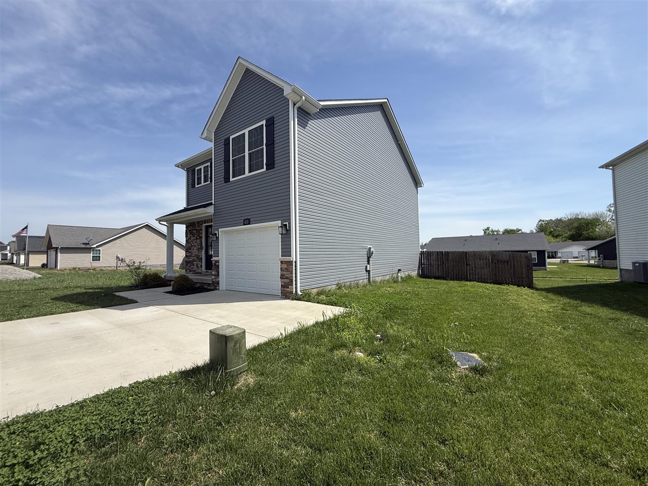 413 Sandy Circle Property Photo 2