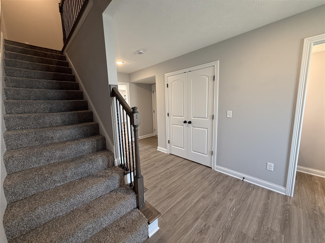 413 Sandy Circle Property Photo 18