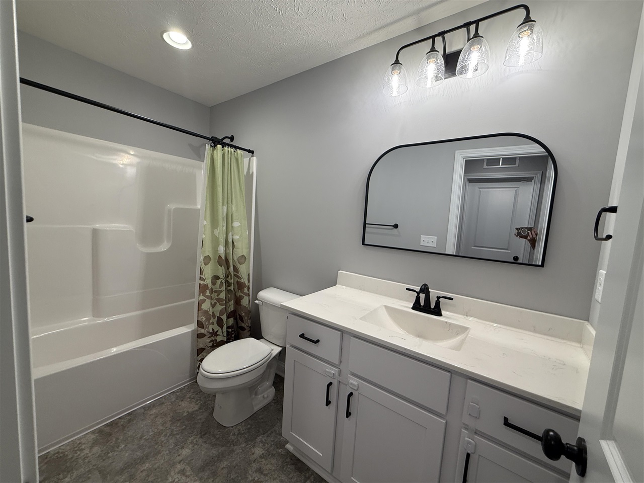 413 Sandy Circle Property Photo 27