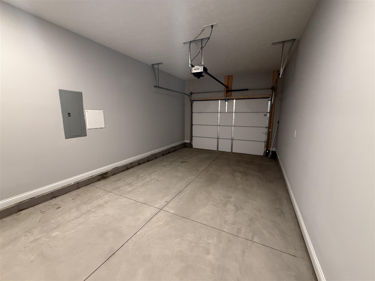 413 Sandy Circle Property Photo 41