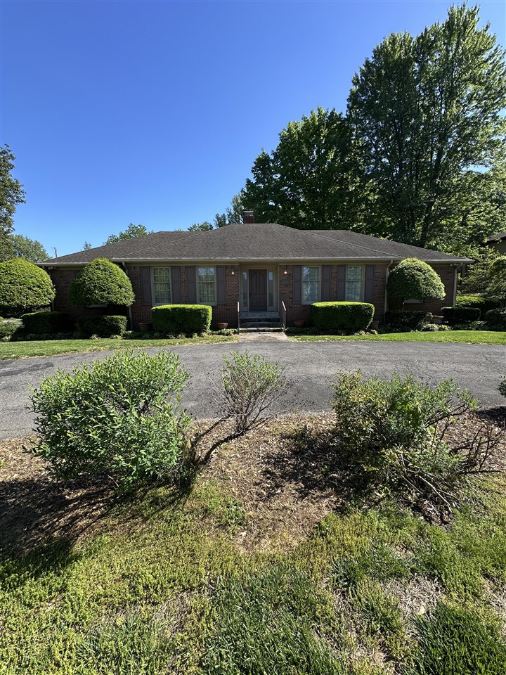 1335 Lois Lane Property Photo 1