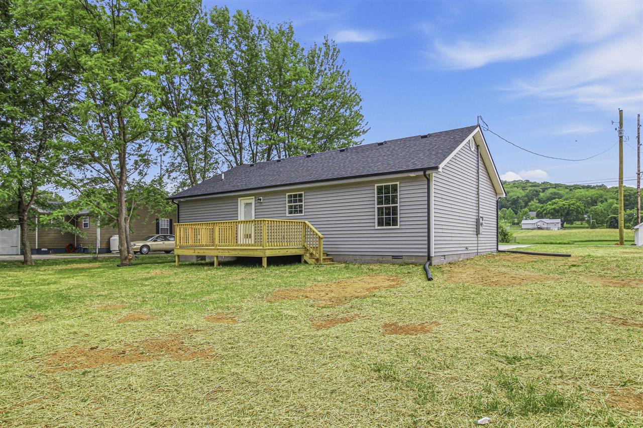 274 Countryside Drive Property Photo 3