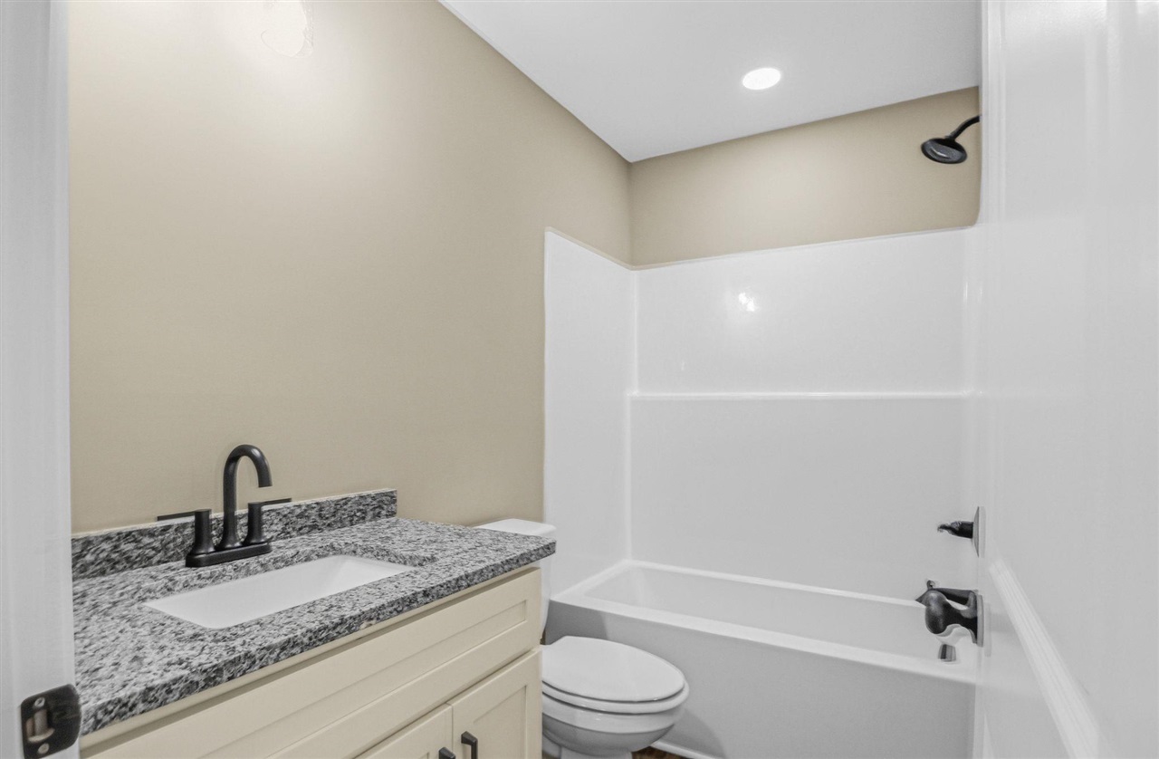 274 Countryside Drive Property Photo 12