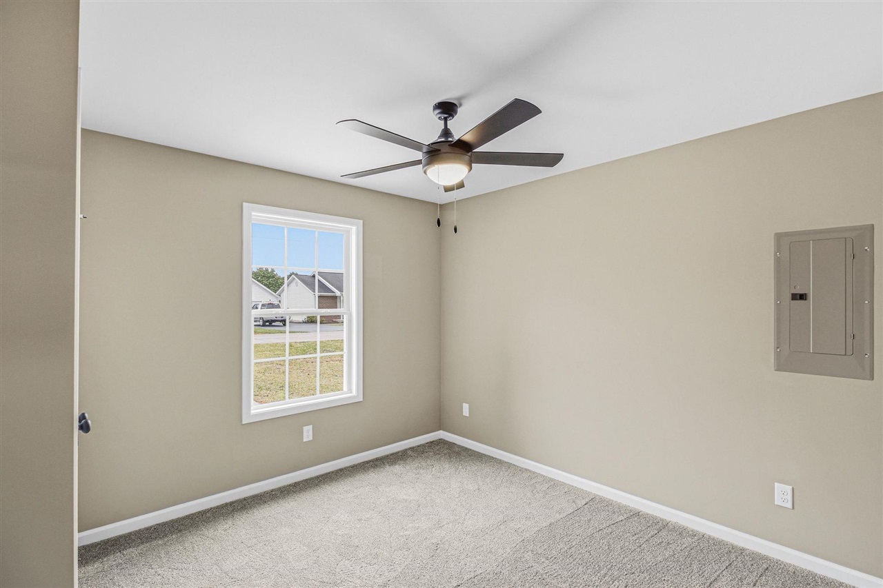 274 Countryside Drive Property Photo 13