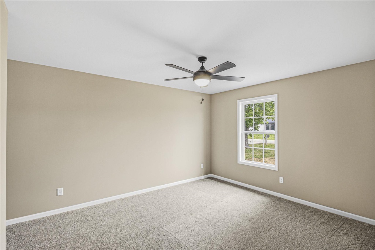 274 Countryside Drive Property Photo 14
