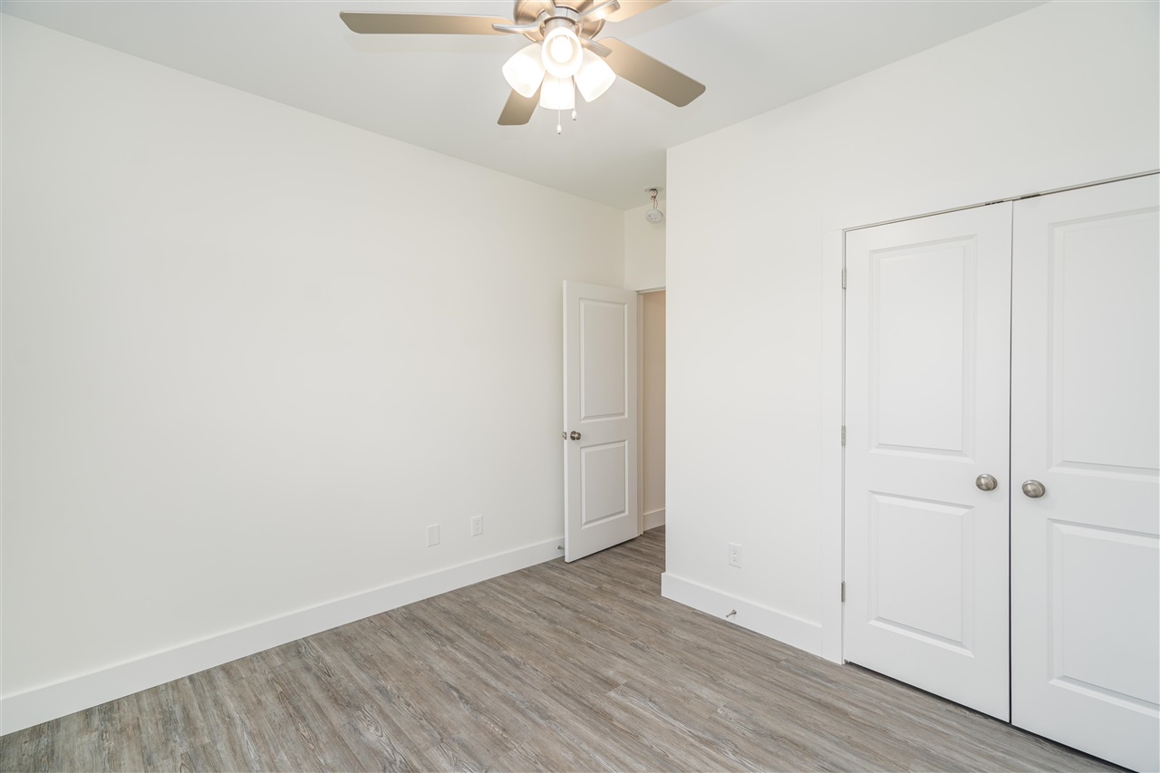 147 Greenbriar Lane Property Photo 14