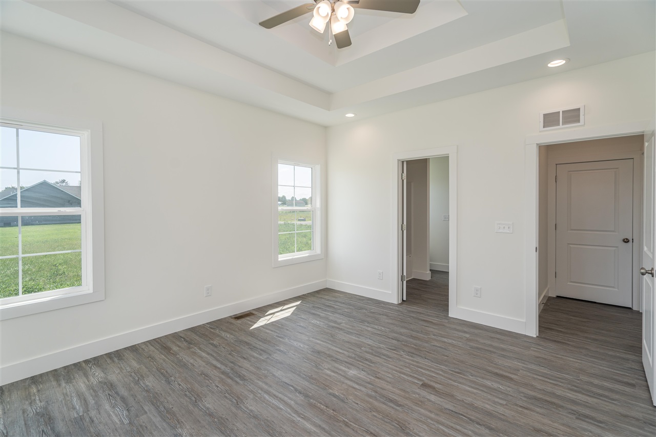 147 Greenbriar Lane Property Photo 16