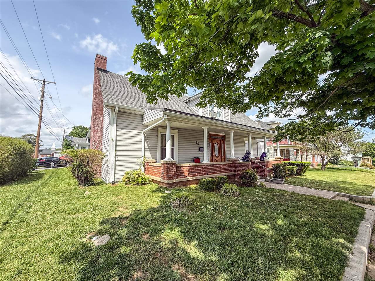 344 W Cedar Street Property Photo 5