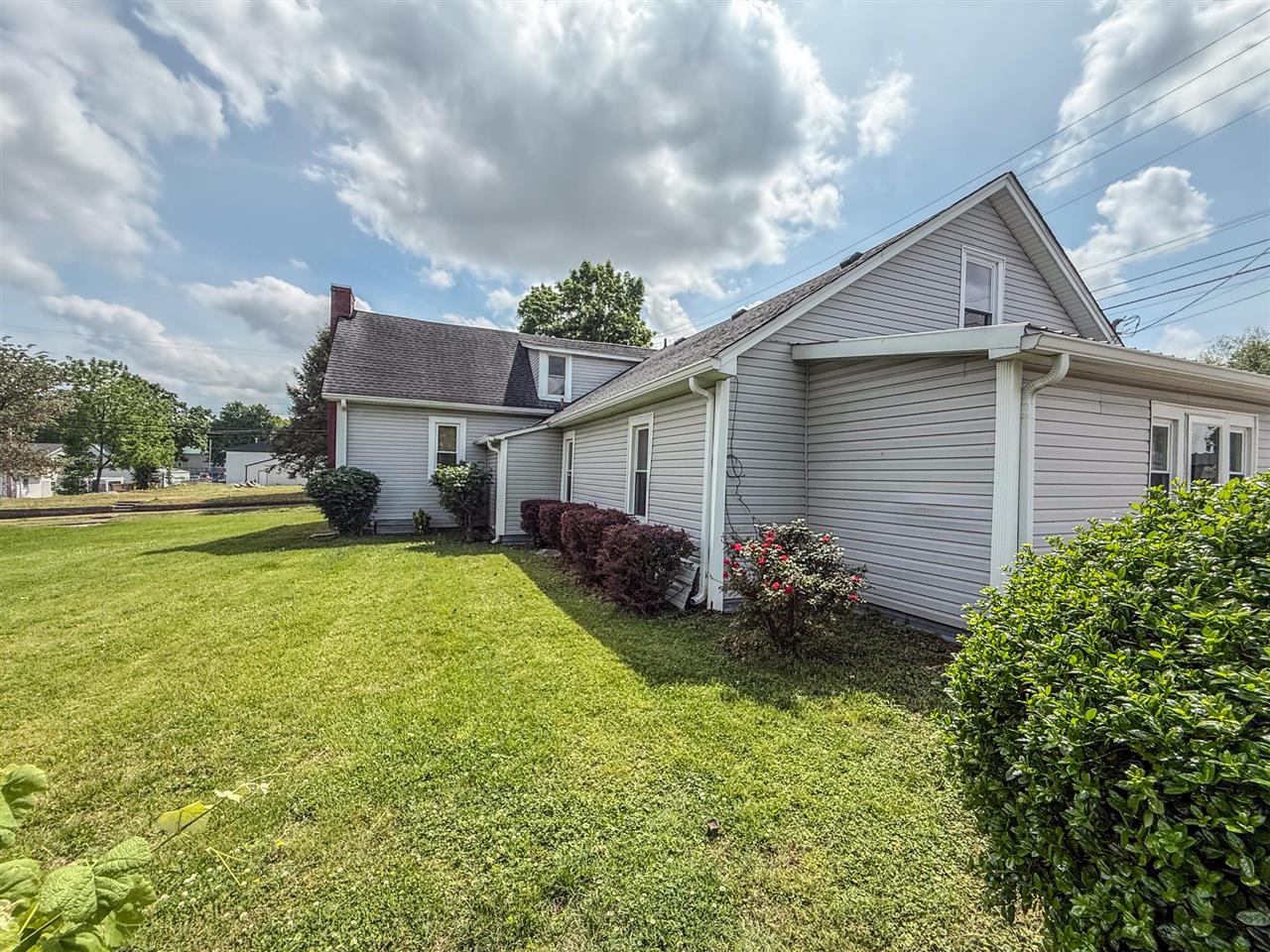344 W Cedar Street Property Photo 10