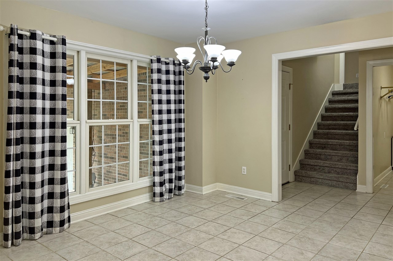 1002 Dogwood Drive Property Photo 7