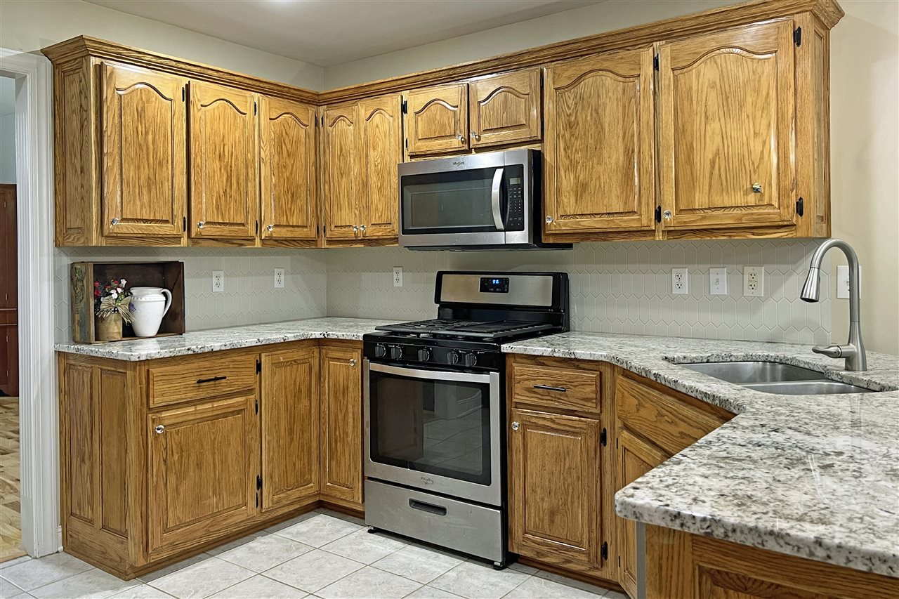 1002 Dogwood Drive Property Photo 11