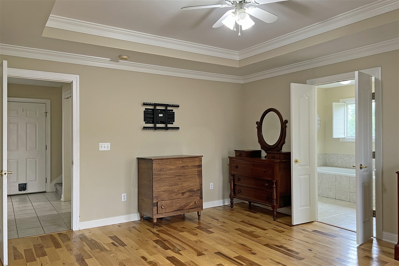 1002 Dogwood Drive Property Photo 15