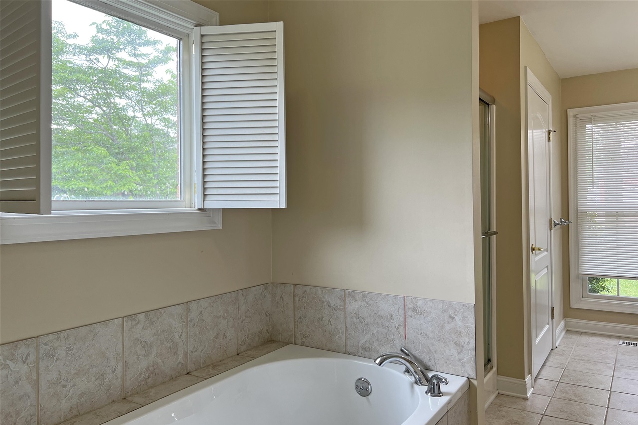 1002 Dogwood Drive Property Photo 18