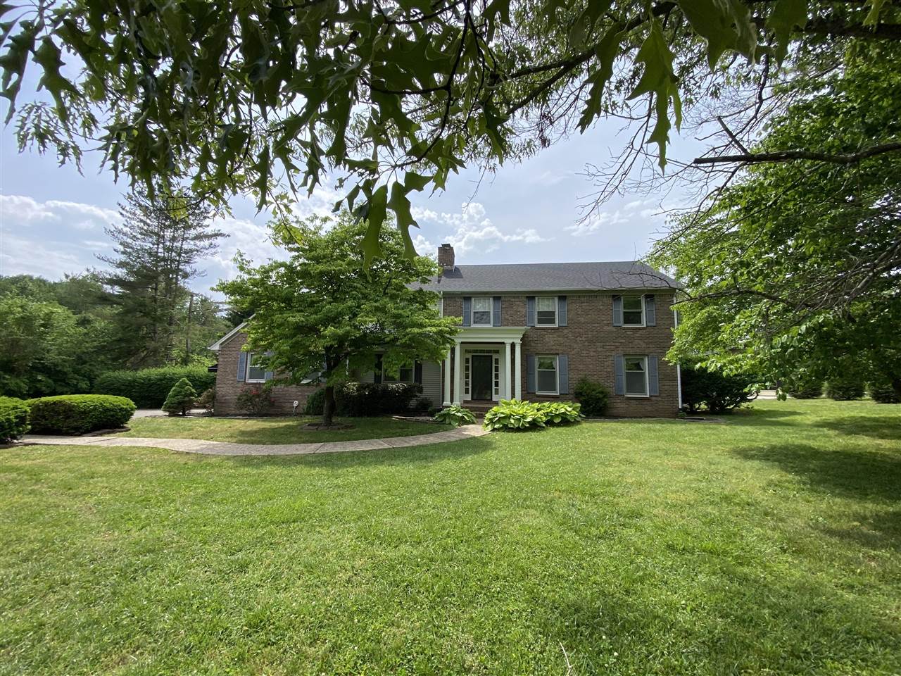 451 Drakesborough Drive Property Photo 1