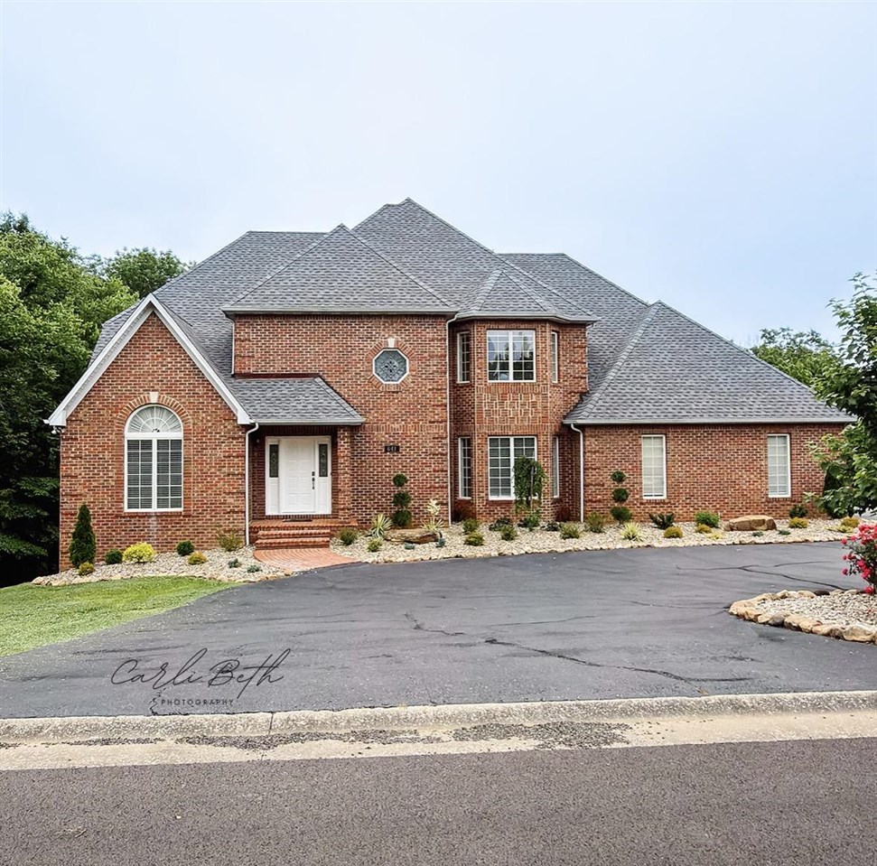 641 Vonda View Boulevard Property Photo 1