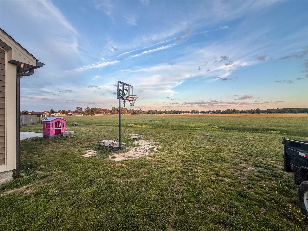 184 Greenbriar Lane Property Photo 4